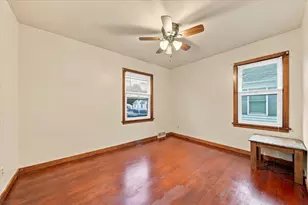 1502 Ave K, Sterling, IL 61081 - Photo 6