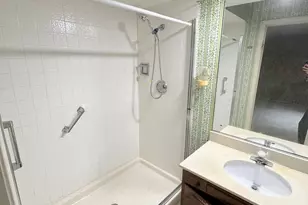 1935 Birch Rd, Northbrook, IL 60062 - Photo 10
