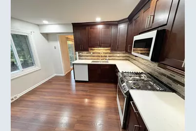 1935 Birch Road, Northbrook, IL 60062 - Photo 4