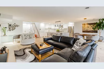 111 E Cossitt Avenue #206, La Grange, IL 60525 - Photo 2