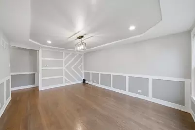 7716 Linder Avenue, Burbank, IL 60459 - Photo 6