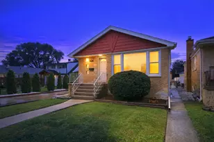 7716 Linder Ave, Burbank, IL 60459 - Photo 1