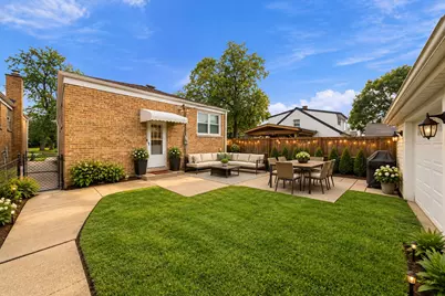 7716 Linder Avenue, Burbank, IL 60459 - Photo 32