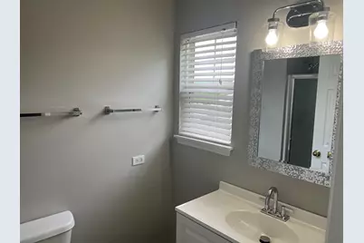 1287 N Red Oak Circle #4, Round Lake Beach, IL 60073 - Photo 12