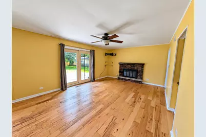 20525 Ridgeview Lane, Marengo, IL 60152 - Photo 4