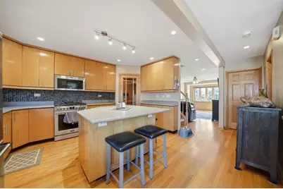 5227 S Mulligan Avenue, Chicago, IL 60638 - Photo 12