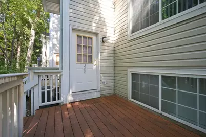 280 W Treehouse Lane, Round Lake, IL 60073 - Photo 2