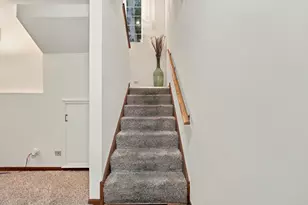 280 W Treehouse Ln, Round Lake, IL 60073 - Photo 14