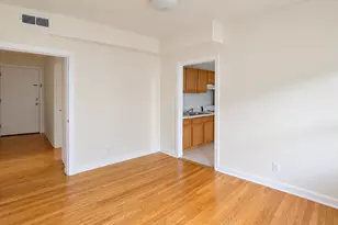 3560 W Cortland St, Chicago, IL 60647 - Photo 10