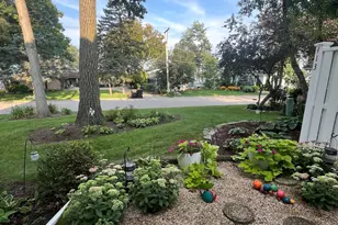 413 Country Ln Ct, Wauconda, IL 60084 - Photo 14