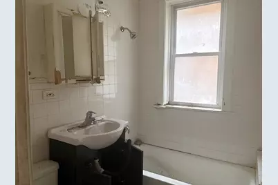 6525 S Hermitage Avenue, Chicago, IL 60636 - Photo 4