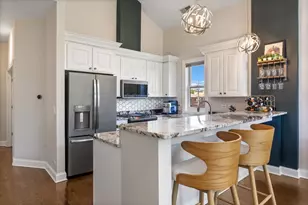 4606 N Malden St, Chicago, IL 60640 - Photo 8