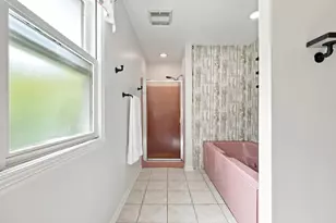 3985 Dorchester Ave, Gurnee, IL 60031 - Photo 24