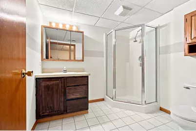 3985 Dorchester Avenue, Gurnee, IL 60031 - Photo 30