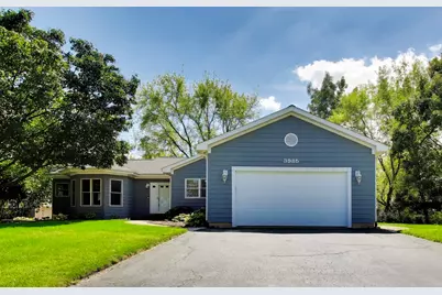 3985 Dorchester Avenue, Gurnee, IL 60031 - Photo 2