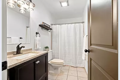 3985 Dorchester Avenue, Gurnee, IL 60031 - Photo 18