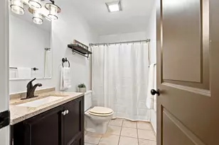 3985 Dorchester Ave, Gurnee, IL 60031 - Photo 18