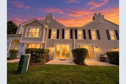 7818 Darien Lake Drive, Darien, IL 60561 - Photo 30