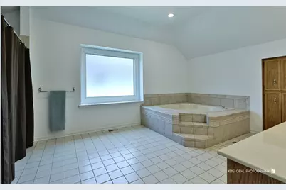 1412 Greenlake Drive, Aurora, IL 60502 - Photo 20