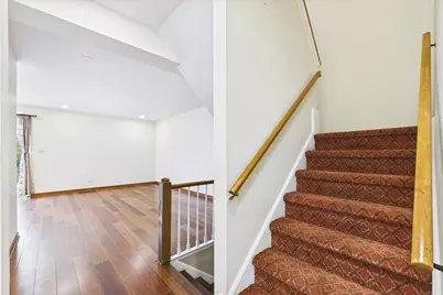 8501 Linder Court, Skokie, IL 60077 - Photo 4