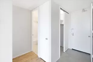 1700 E 56th St, Chicago, IL 60637 - Photo 8
