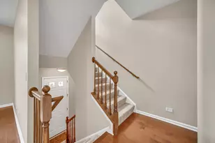 1260 Evergreen Ave, Des Plaines, IL 60016 - Photo 2