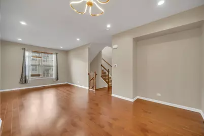 1260 Evergreen Avenue, Des Plaines, IL 60016 - Photo 4