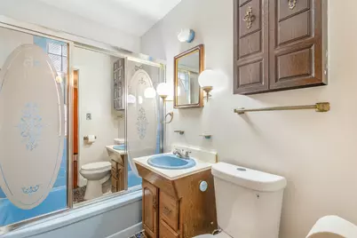 8216 N Caldwell Avenue, Niles, IL 60714 - Photo 8