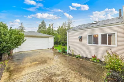 8216 N Caldwell Avenue, Niles, IL 60714 - Photo 14