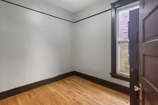 2333 S Lawndale Ave, Chicago, IL 60623 - Photo 16
