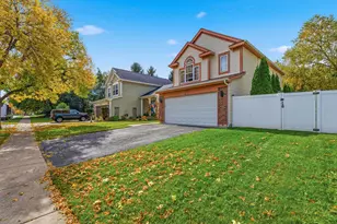 568 Cambridge Dr, Grayslake, IL 60030 - Photo 44