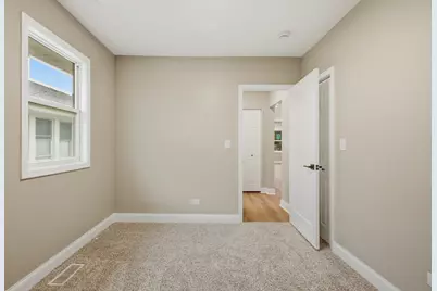 2602 Glos Avenue, Bellwood, IL 60104 - Photo 10