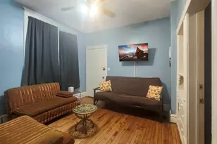 2107 W Coulter St, Chicago, IL 60608 - Photo 4