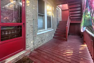 2107 W Coulter St, Chicago, IL 60608 - Photo 18