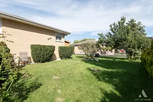 5858 W 82nd St, Burbank, IL 60459 - Photo 34