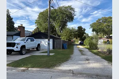 10159 S Kolin Avenue, Oak Lawn, IL 60453 - Photo 4