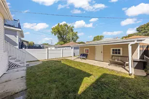 5412 W Henderson St, Chicago, IL 60641 - Photo 28