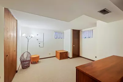 311 Clearbrook Court, Schaumburg, IL 60193 - Photo 24