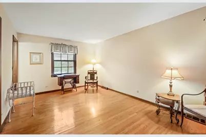 311 Clearbrook Court, Schaumburg, IL 60193 - Photo 16