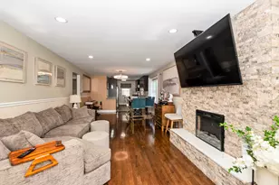 2552 W 81st Pl, Chicago, IL 60652 - Photo 4