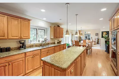 9017 Orchard Road, Willow Springs, IL 60480 - Photo 8