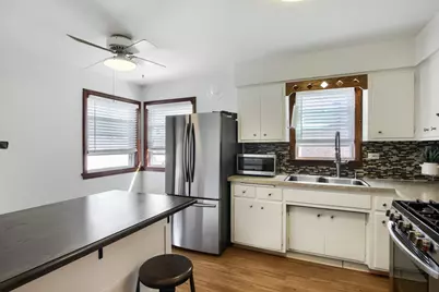 3428 W 116th Street, Chicago, IL 60655 - Photo 6