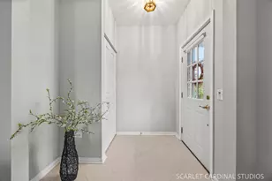 1109 Bromley Ct, Aurora, IL 60502 - Photo 4