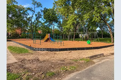 8970 N Parkside Avenue #113, Des Plaines, IL 60016 - Photo 18