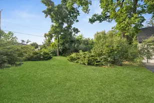 310 N Delaplaine Rd, Riverside, IL 60546 - Photo 28