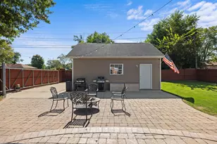 6901 W 115th Pl, Worth, IL 60482 - Photo 12