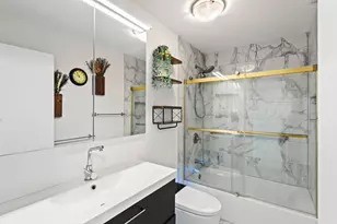 912 Matthew Ct, Naperville, IL 60540 - Photo 18