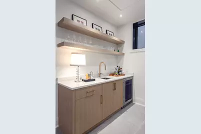 1907 W Cuyler Avenue, Chicago, IL 60613 - Photo 34