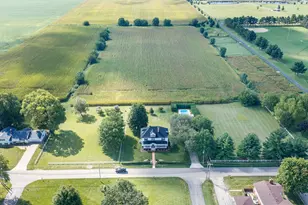704 E Thompson St, Princeton, IL 61356 - Photo 14