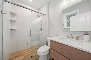 1321 N Webster St, Naperville, IL 60563 - Photo 20
